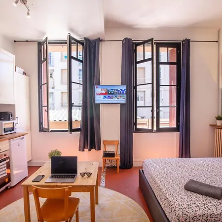 #1 Centre Au Calme, Lumineux, Stationnement Facile Tulon