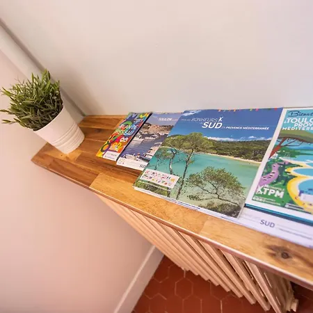 #1 Centre Au Calme, Lumineux, Stationnement Facile Apartament *