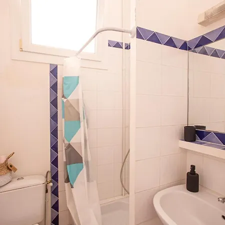 Apartament #1 Centre Au Calme, Lumineux, Stationnement Facile