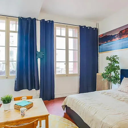 #1 Centre Au Calme, Lumineux, Stationnement Facile